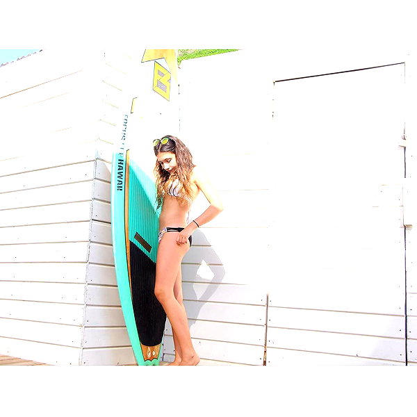 romi_henenson instagram image archive image