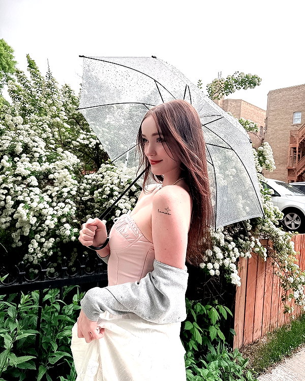 1uvgabi instagram image archive image