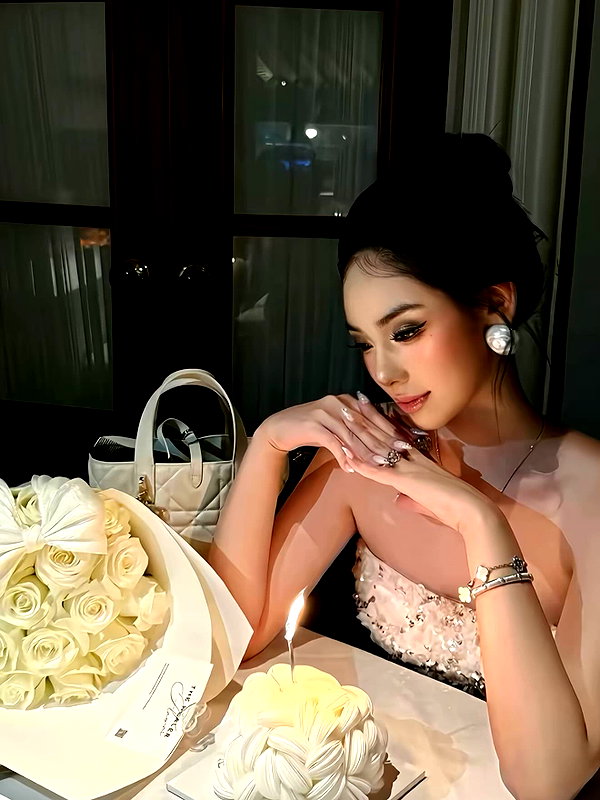 lyhythuedoxinh instagram image archive image