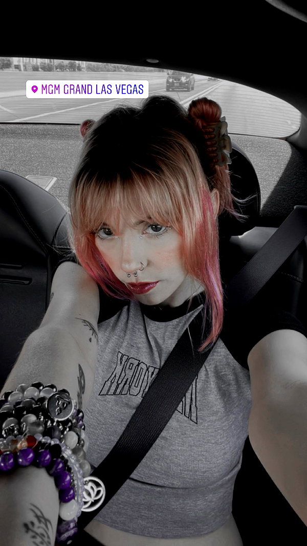 haileylayfield instagram image archive image