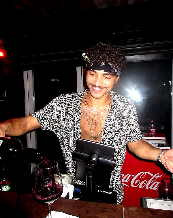 napopo_pub instagram image archive image