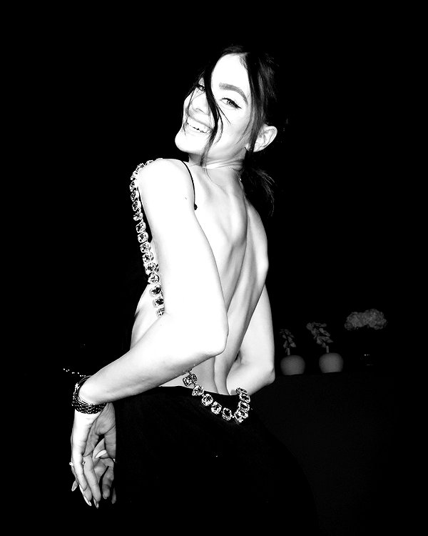 yaelshelbia instagram image archive image