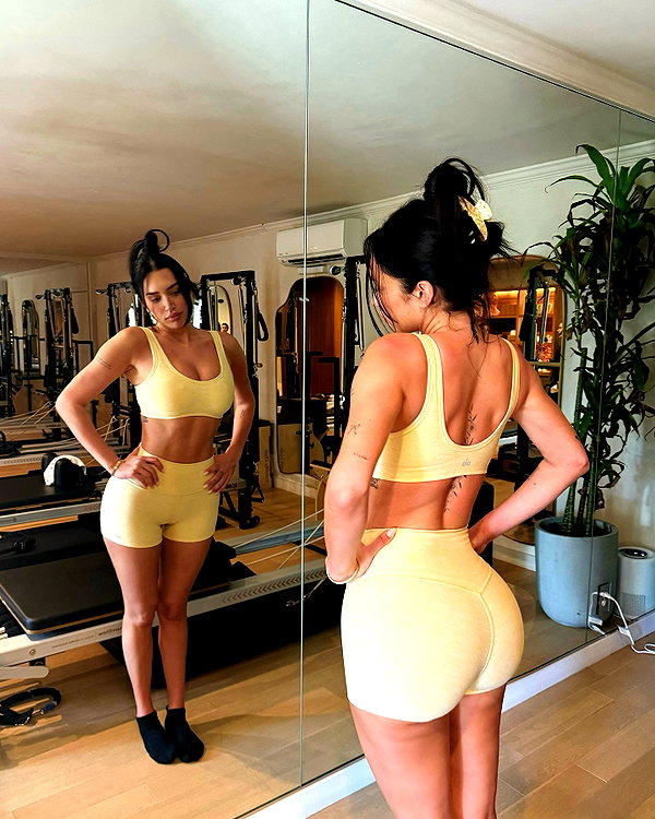 staskaranikolaou instagram image archive image