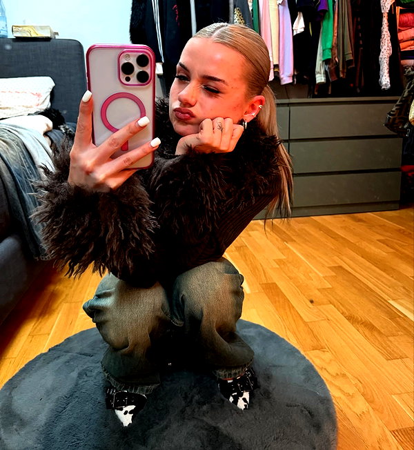 bymonamarie instagram image archive image