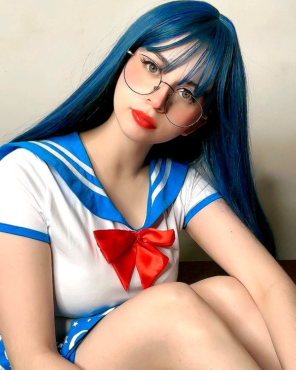 luly1980s instagram image archive image