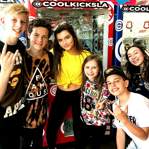ellianawalmsley instagram image archive image