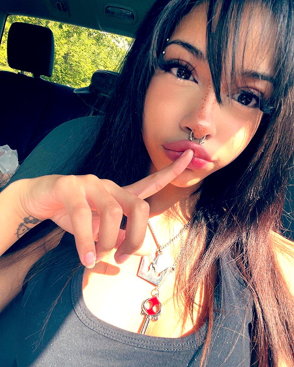 twodollie instagram image archive image