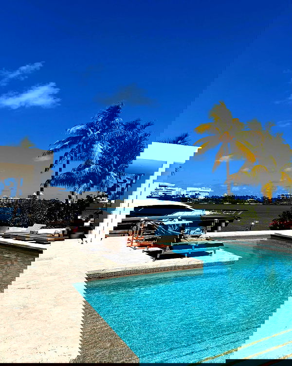 paigeinsco paigeinsco archive image