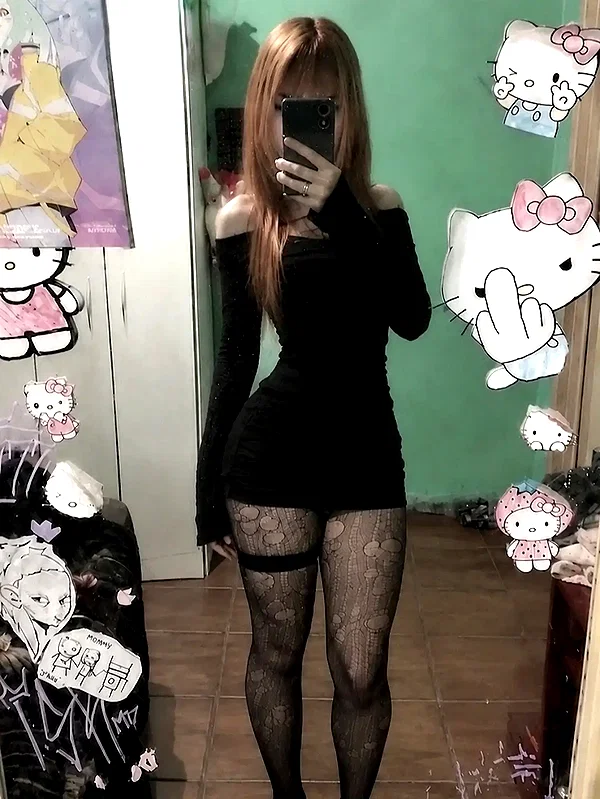Archived image from @_emi.isk on Instagram