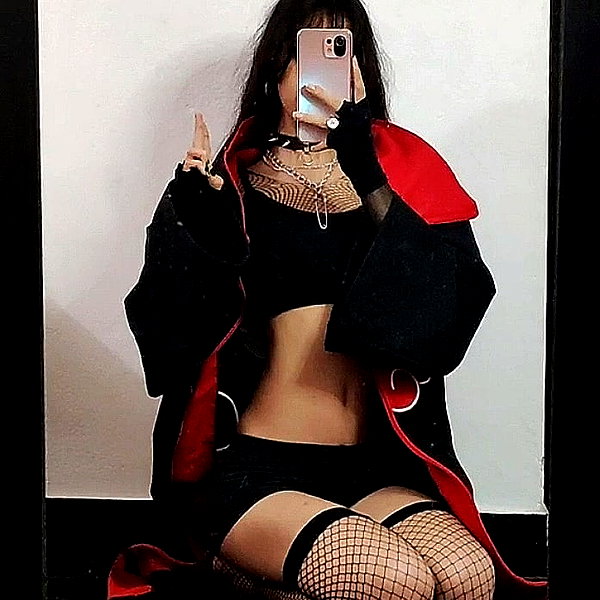 shevaal_x instagram image archive image