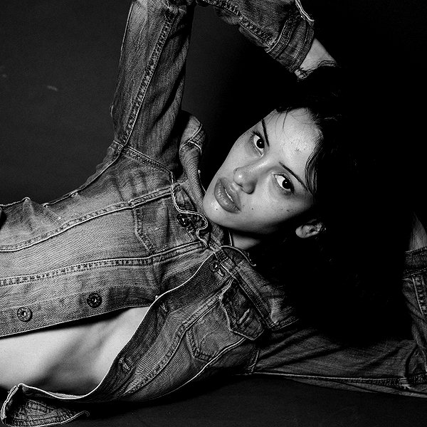 leonanaomii instagram image archive image