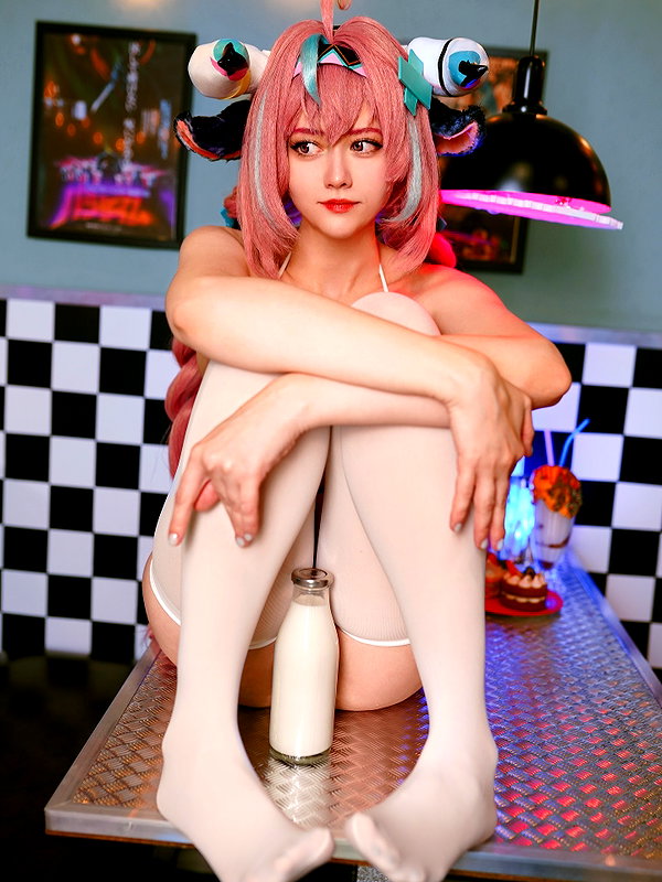 pepper_cos instagram image archive image
