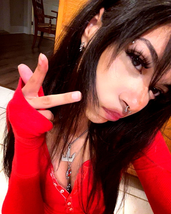 twodollie instagram image archive image