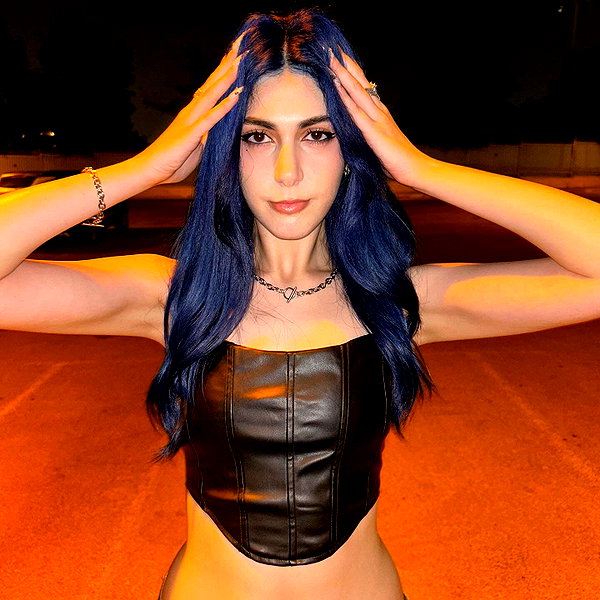 ayash.hila instagram image archive image