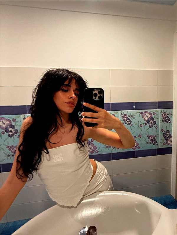 camila_cabello instagram image archive image