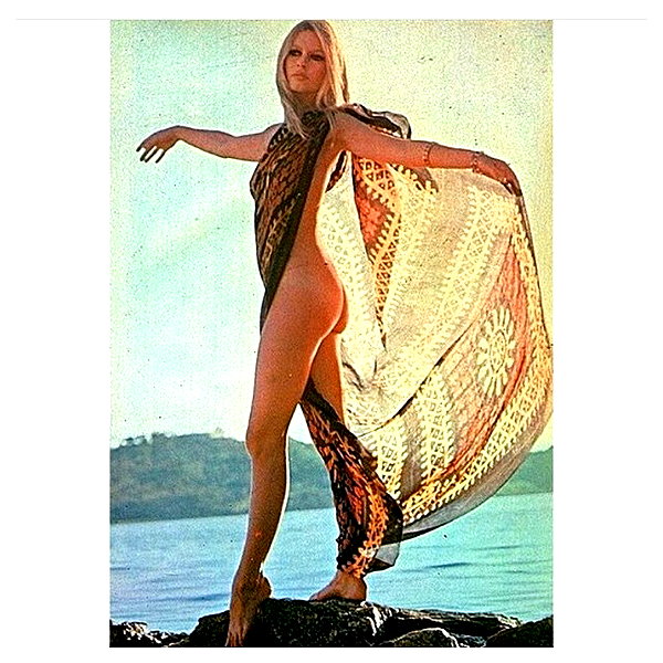 katehudson instagram image archive image