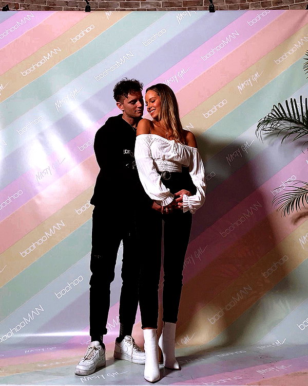 olivia.mathers instagram image archive image