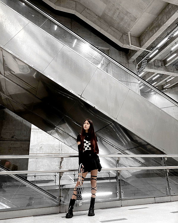 is2tian instagram image archive image