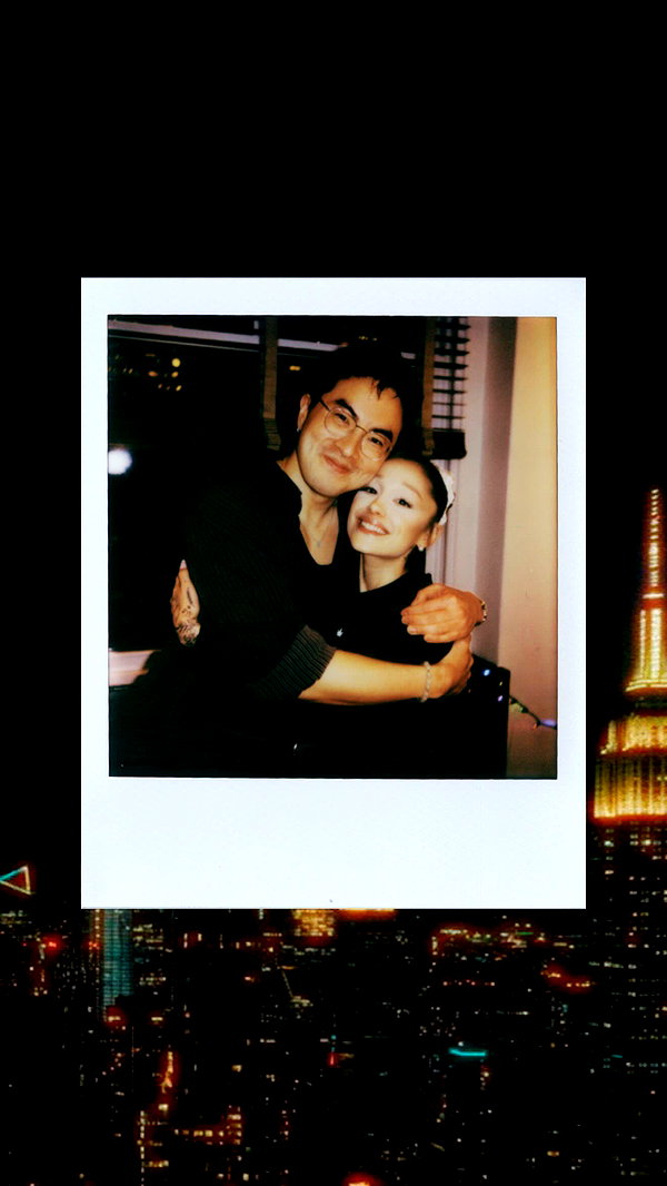 arianagrande instagram image archive image