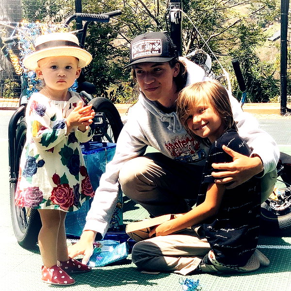 katehudson instagram image archive image