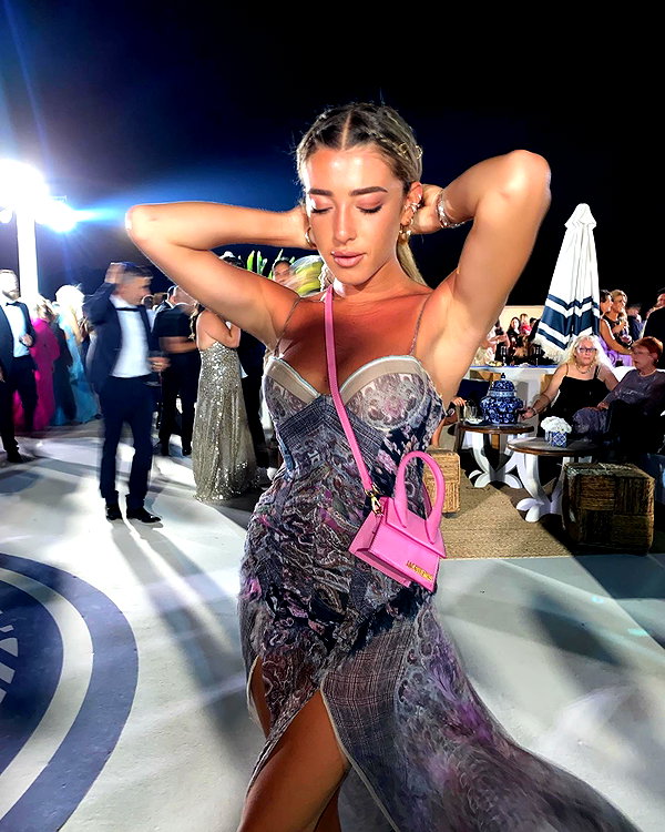 annezivi instagram image archive image