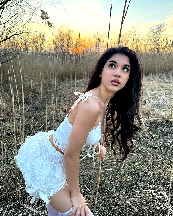 owlydiaa instagram image archive image