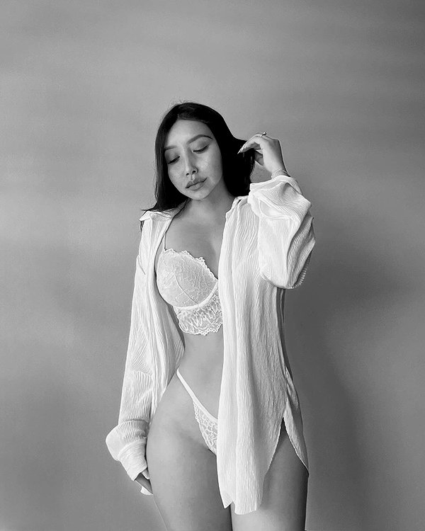 nicoescarlete instagram image archive image