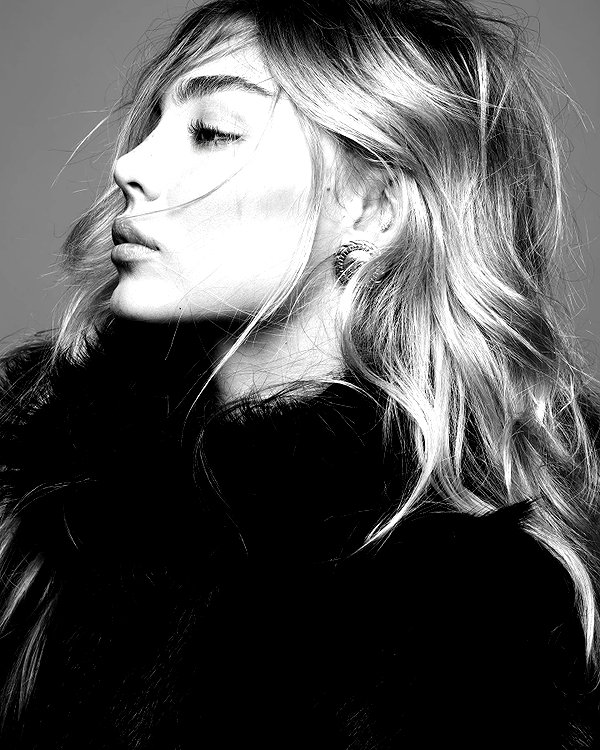 maya.keyy instagram image archive image