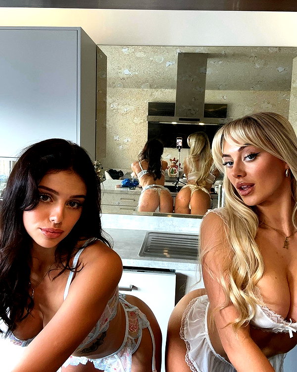 rhiannonbluee instagram image archive image