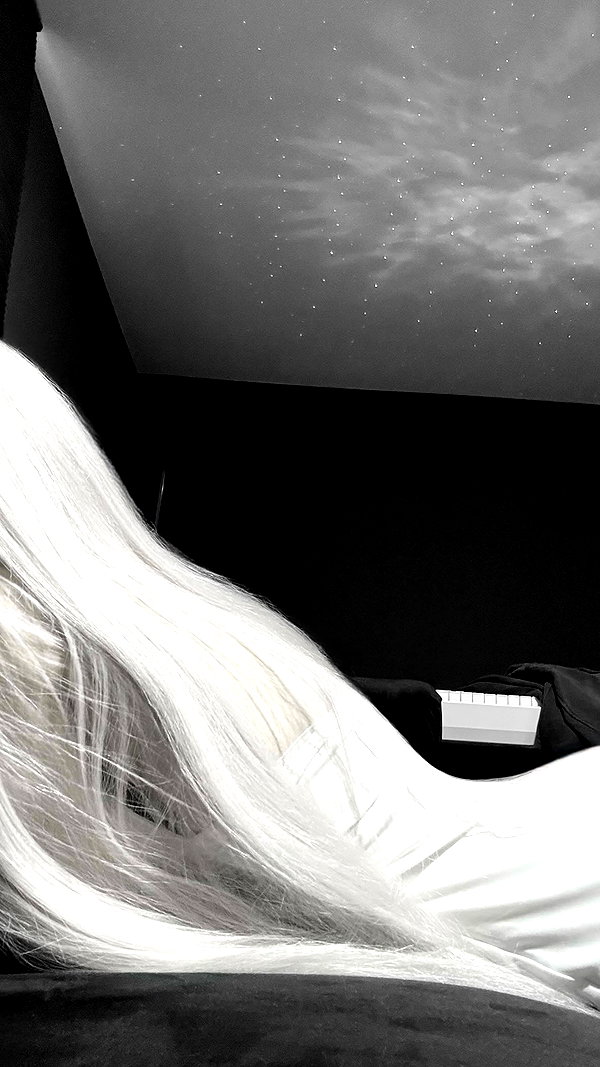 annaemiliaz instagram image archive image