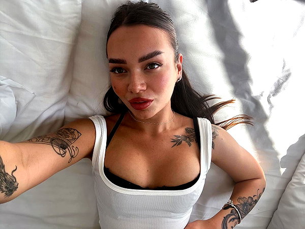 daria.temnik1 instagram image archive image