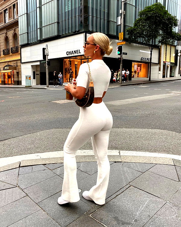 allieauton instagram image archive image