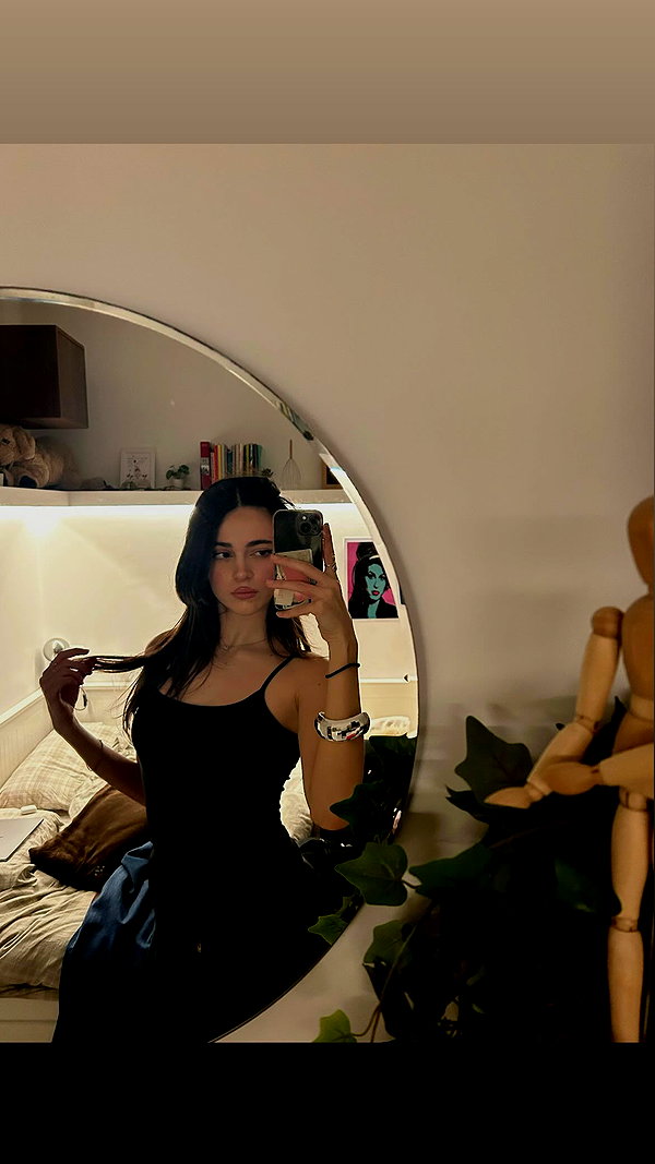 martinagiiuliani instagram image archive image