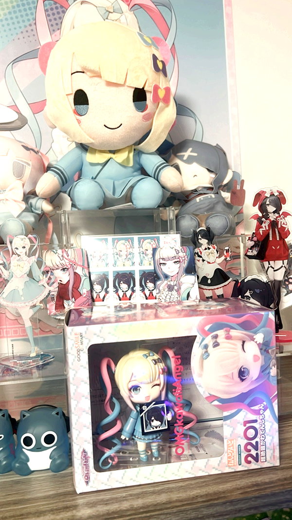 purinn_cos instagram image archive image