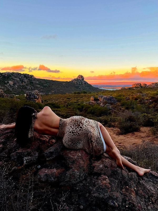 vanessa.rhd instagram image archive image