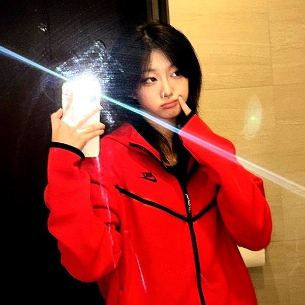 esnioughxx._y2 instagram image archive image