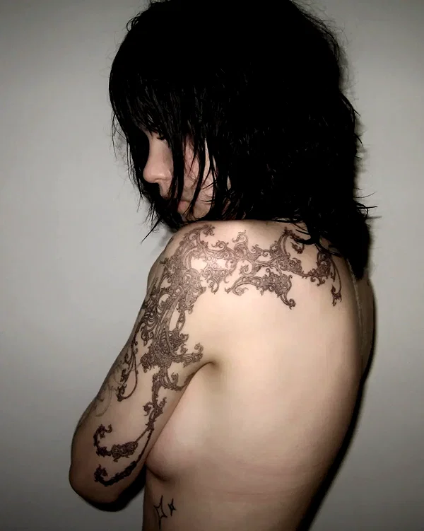 chica.niebla instagram image archive image