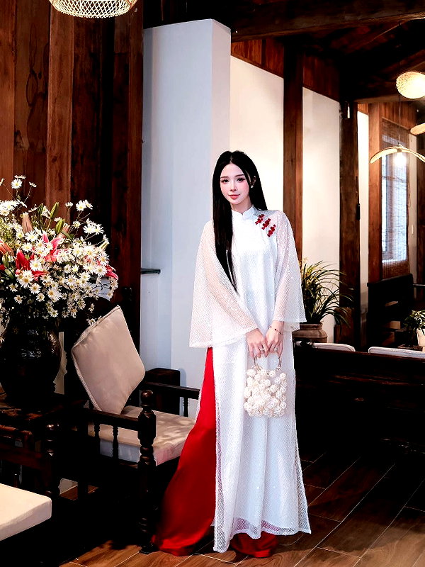 lyhythuedoxinh instagram image archive image