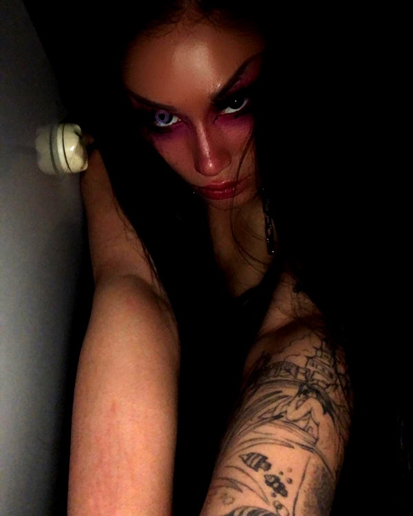 puppyknucklesxx instagram image archive image