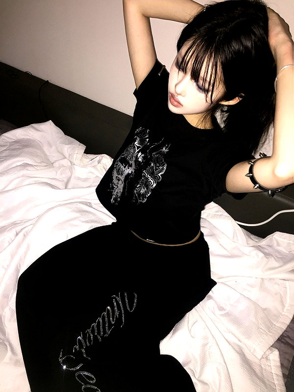 gyewaver instagram image archive image