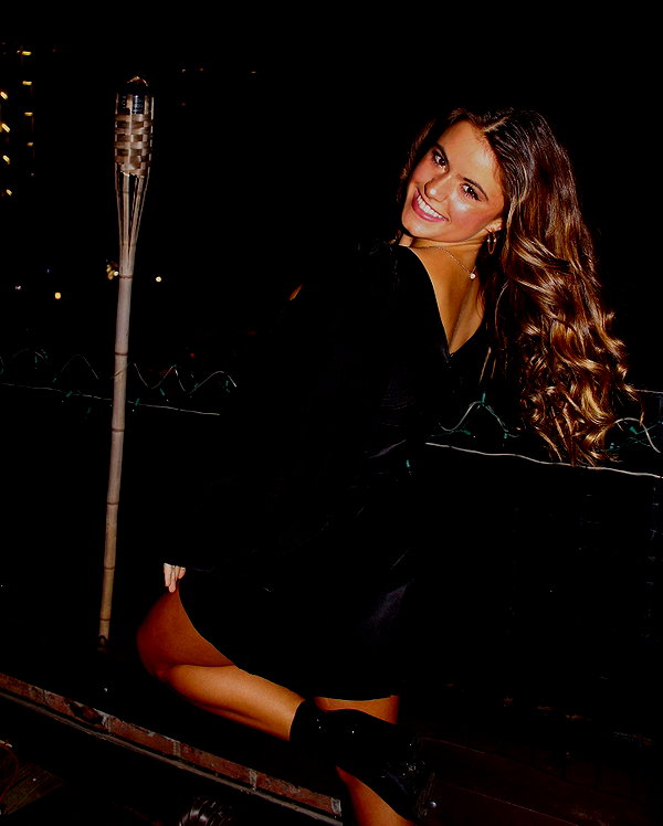 isabella.lauren instagram image archive image