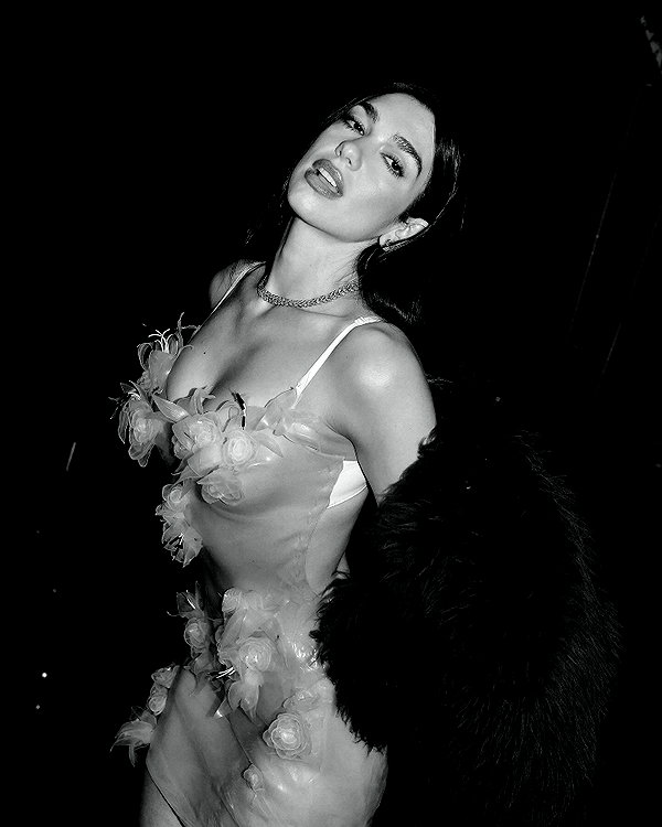 dualipa instagram image archive image