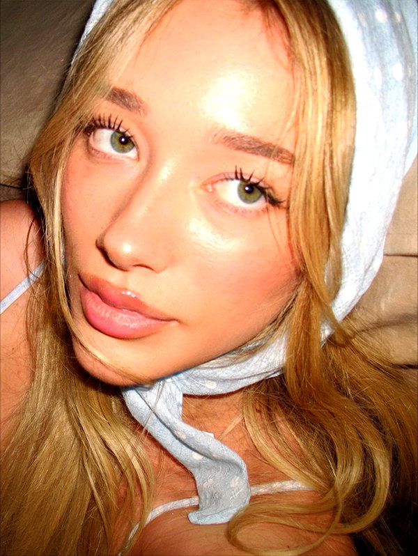 avestanova instagram image archive image