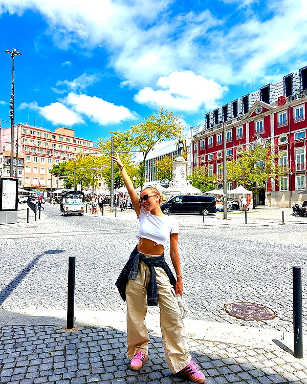 annezivi instagram image archive image