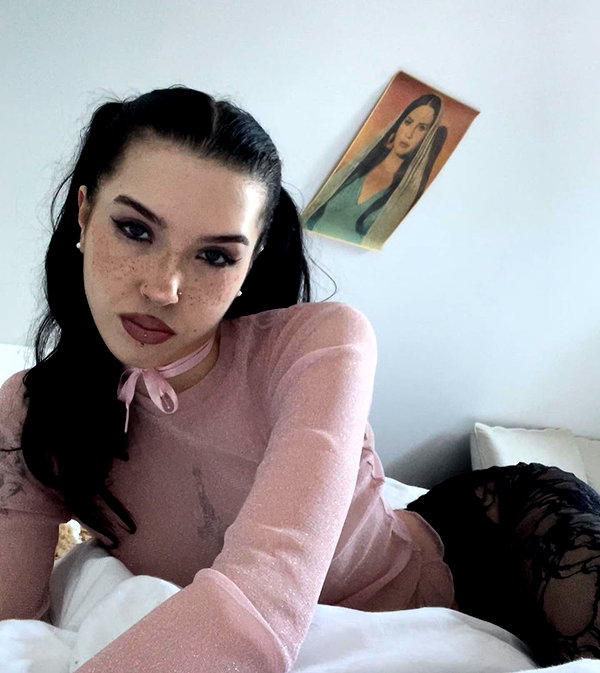 aleksaoaa instagram image archive image