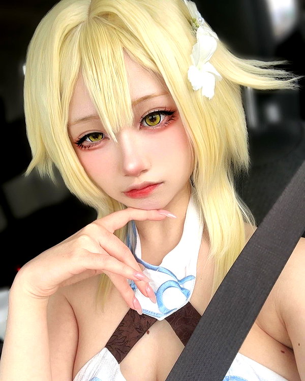 xier_cos instagram image archive image