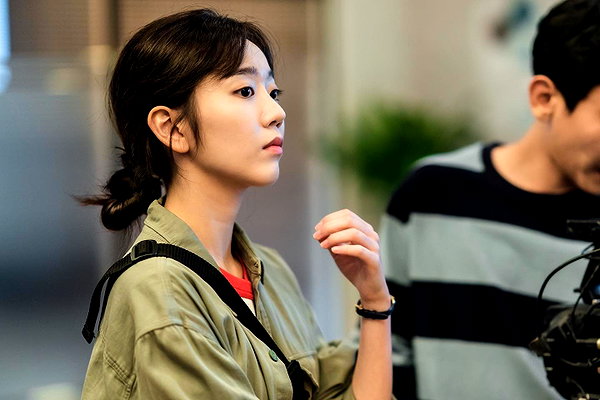 hyeweon__ instagram image archive image