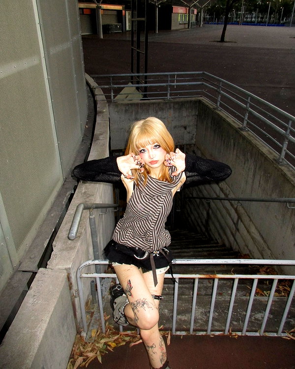 angelwithashotgunxx instagram image archive image