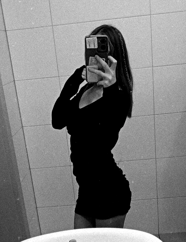 karzelek010 instagram image archive image