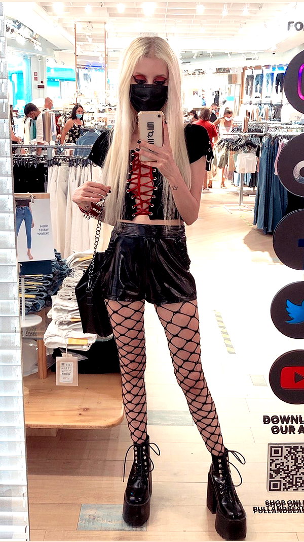 roxiechelon2 instagram image archive image